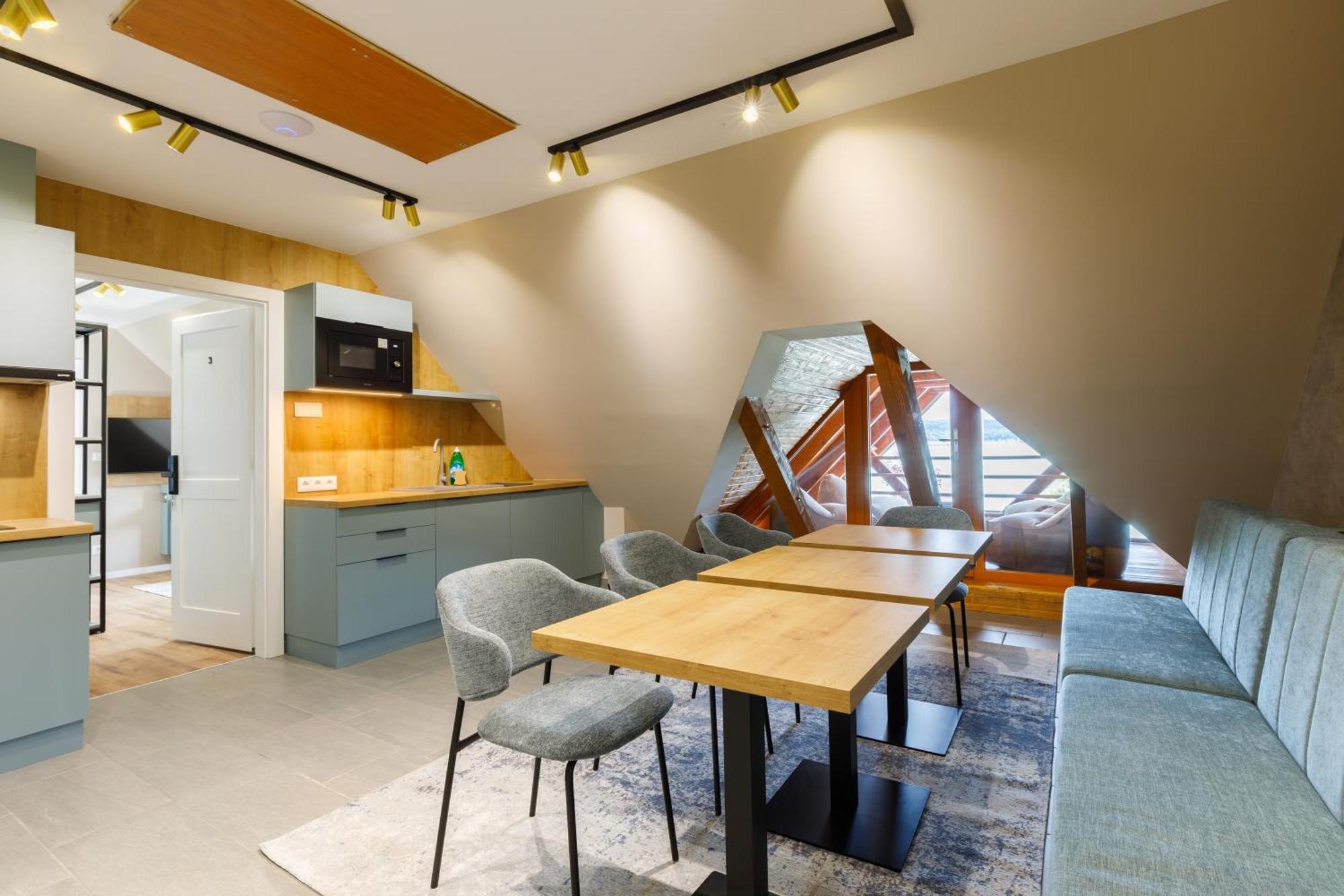 Lepke Apartmanhaz Es Etterem Tihany Dış mekan fotoğraf