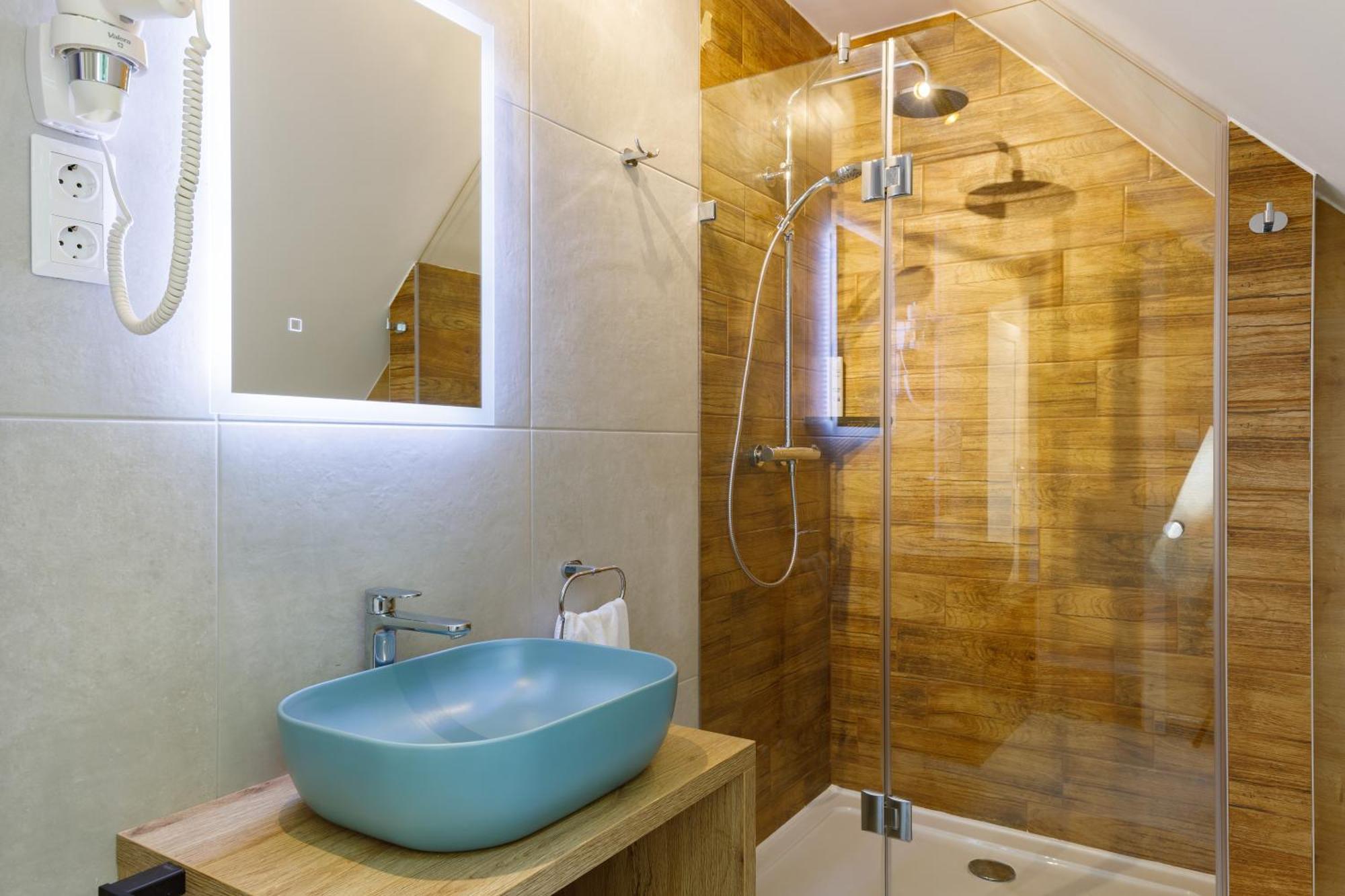 Lepke Apartmanhaz Es Etterem Tihany Dış mekan fotoğraf