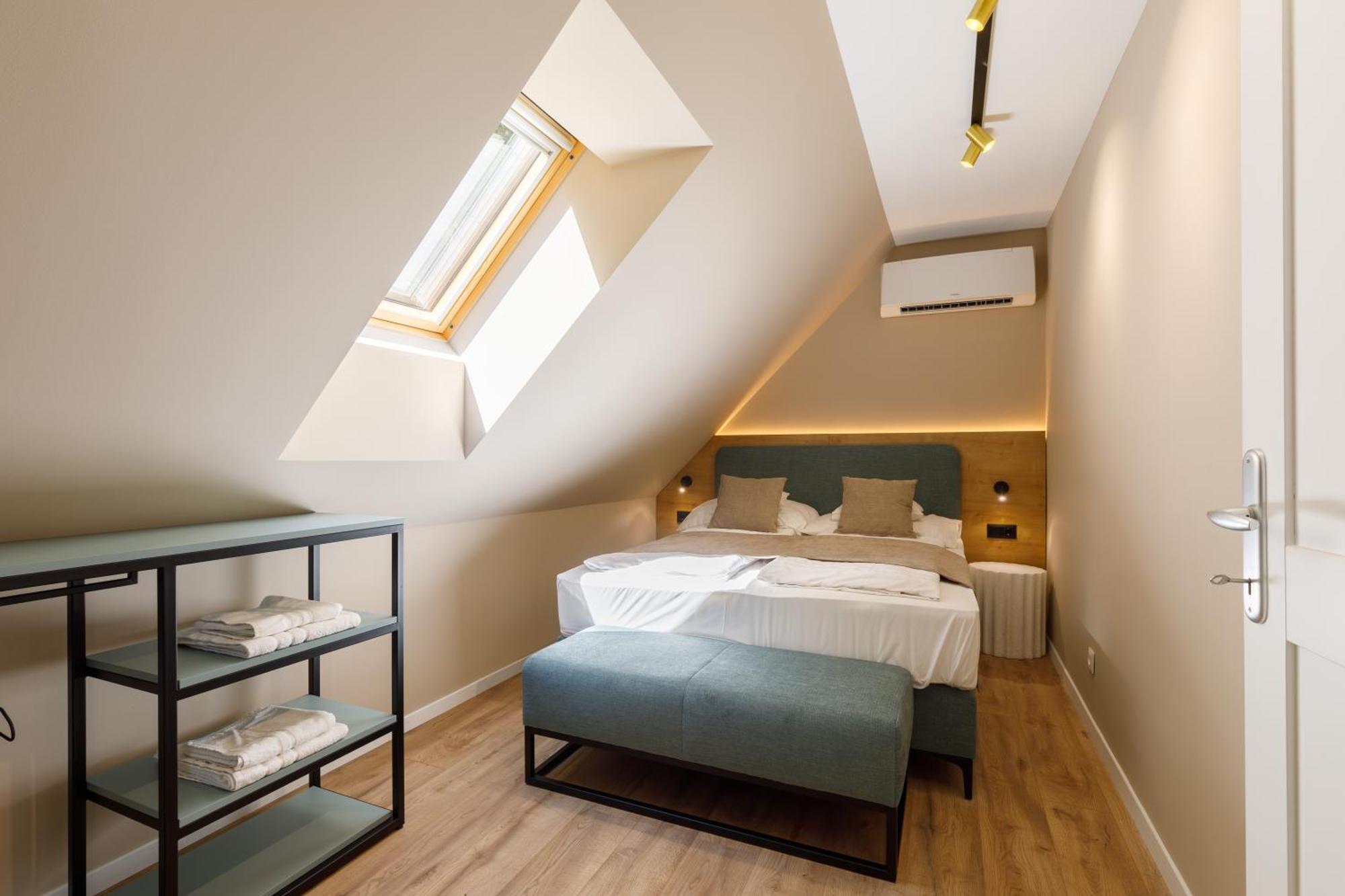 Lepke Apartmanhaz Es Etterem Tihany Dış mekan fotoğraf