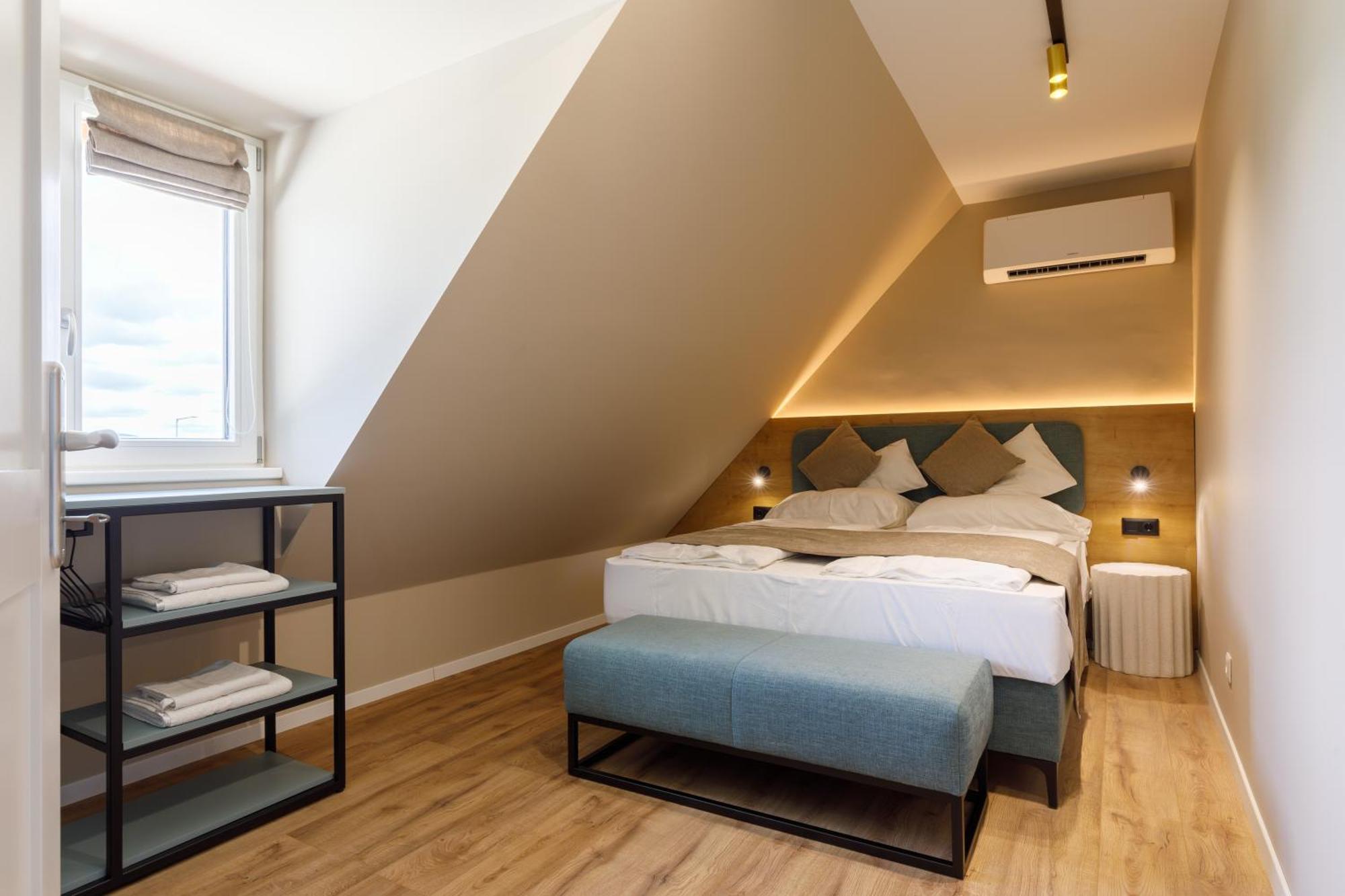 Lepke Apartmanhaz Es Etterem Tihany Dış mekan fotoğraf