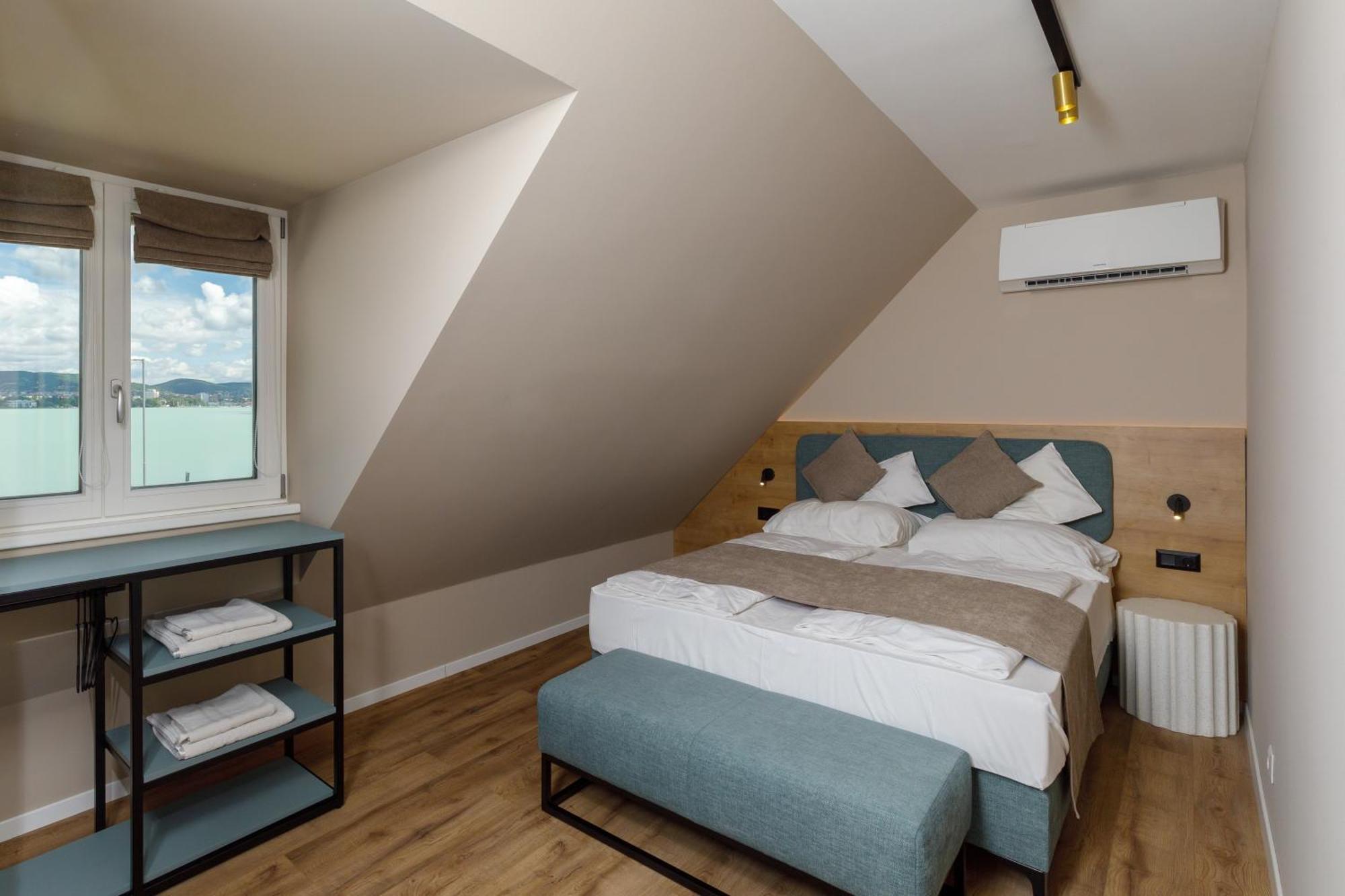 Lepke Apartmanhaz Es Etterem Tihany Dış mekan fotoğraf