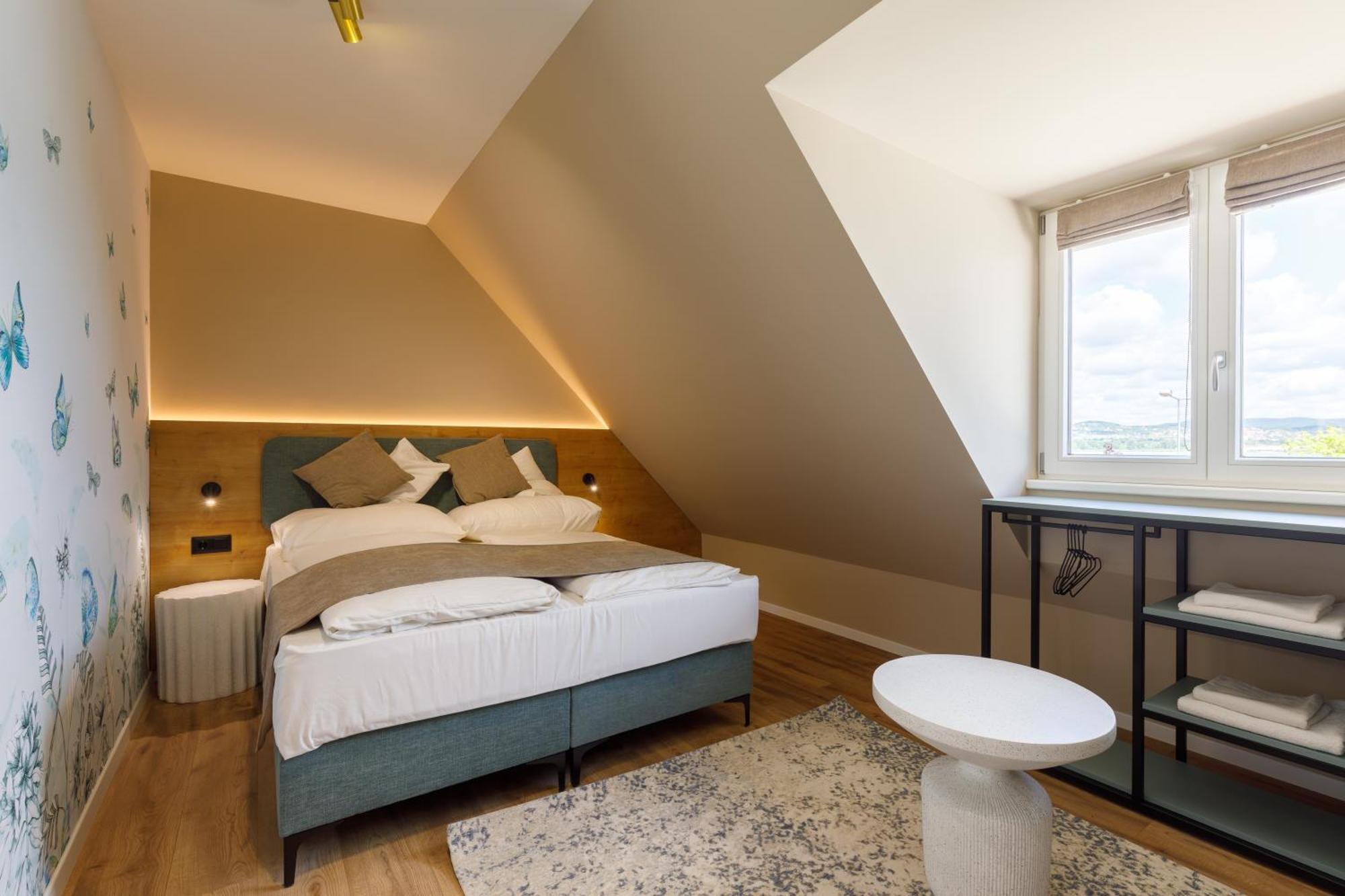 Lepke Apartmanhaz Es Etterem Tihany Dış mekan fotoğraf